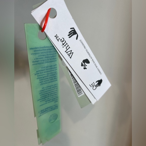 Off-White Shirt - Picture 7 of 8